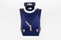 طقم الوردة مودرن عيار 21