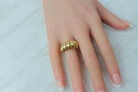 خاتم ذهب ساده بتصميم الامواج عيار 18 بوزن 4.5 جرام