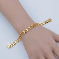 اسوارة ذهب جنزير عريض بتصميم فاخر عيار 21 وزن 14 ج...