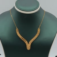 طقم ذهب الديور عيار 21 وزن 5.48 جرام بتصميم انسياب...