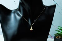 سلسال مارلي حجم صغير باللون العودي ذهب عيار 18 وزن...