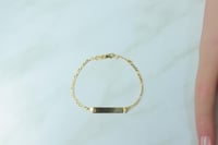 اسوارة ذهب عيار 18 صافية بوزن 2.3 جرام - لأناقة دا...