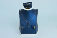 طقم ذهب المسيكاء عيار 21 وزن 5.9 جرام