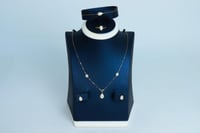 طقم ذهب البوشرون تصميم الماس عيار 18 وزن 3.1 جرام