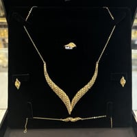 طقم طوق الغزال عيار 21 وزن 9.2 جرام