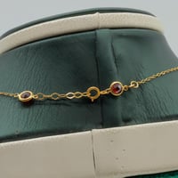 عقد ذهب الفان كليف مطعم بحجر الزركون الاسود عيار 1...