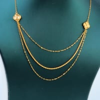 سلسال ذهب عيار 21 ثلاثي الأناقة وزن 4.33 جرام