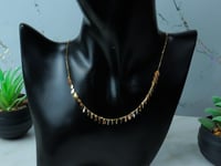 سلسال ذهب الرمش عيار 18 بتصميم رموش انيقة وزن 3.4...