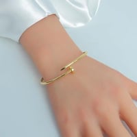 سوارة ذهب المسمار عيار 18 مقاس 17 وزن 6.3 جرام