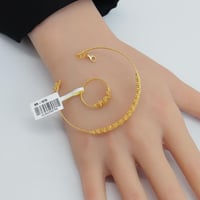 سوارة ذهب الدوريكاء مع الخاتم عيار 21 وزن 7.61 جرا...