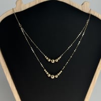 عقد ذهب الببلز دورين عيار 18 وزن 1.4 جرام