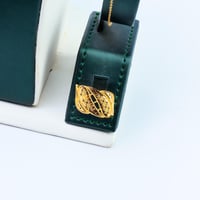 طقم ذهب كويتي بتصميم ملكي فاخر عيار 21 وزن 18.69 ج...