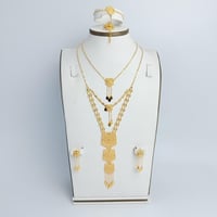 طقم ذهب بمخنقين عيار 21 وزن 19.9 جرام