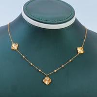 سلسال ذهب الفان كليف ثلاث وردات عيار 21 وزن 2.87 ج...