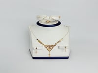 طقم ذهب الفان كليف ناعم عيار 18 وزن 3.44 جرام