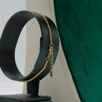 طقم ذهب إيطالي صافي عيار 18 – تصميم دوائري أنيق بو...