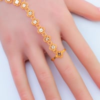 كف ذهب بخاتم تصميم ملكي فاخر عيار 21 وزن 10.13 جرا...