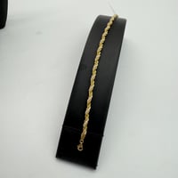 كلكشن عقد المبروم مع الاسوارة مطعم بالؤلؤ الزراعي...