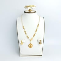 طقم ذهب ايطالي عيار 21 وزن 17.5 جرام