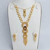 طقم ذهب بمخنق عيار 21 وزن 36 جرام