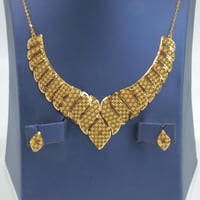 طقم ذهب عيار 21 وزن 9.3جرام