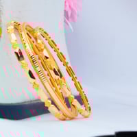 بكج غوايش ذهب عيار 21 تصميم صندوق مبطن وزن 16.6 جر...