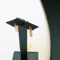 طقم ذهب الديور عيار 21 وزن 5.92 جرام بتصميم انسياب...