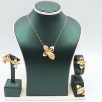 طقم ذهب الباسكال سوبر ماستر عيار 18 –بوزن 18.56 جر...