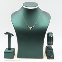 طقم ذهب بناتي عيار 18 وزن 2.12 جرام بتصميم الماسي...