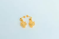 طقم ذهب التايقر عيار 21 وزن 19.6 جرام