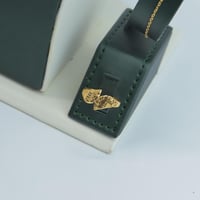 طقم ذهب عيار 21 وزن 11.47 جرام