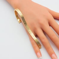 سوارة ذهب اللوف Limited عيار 18 وزن 12.55 جرام بتص...