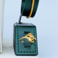 طقم ذهب شال الفان كليف عيار 21 وزن 16.65 جرام