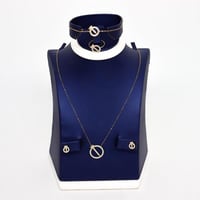 طقم ذهب المسمار عيار 18 عالى الجودة بوزن 3.6 جرام