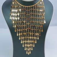 خناق ذهب الرمش الترند عيار 21 وزن 24.61 جرام