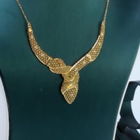 طقم شبكة ذهب عيار 21 وزن 8.23 جرام