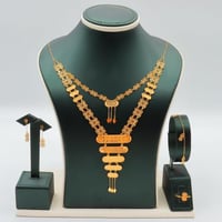 طقم ذهب عيار 21 وزن 8.56 جرام