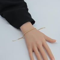 اسوارة ذهب ناعمه عيار 18 بتصميم ببلز بوزن 3.7 جرام