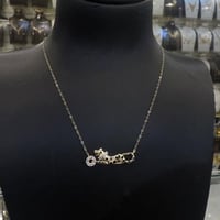 عقد ذهب التايقر تصميم الماسي عيار 18 وزن 1.3 جرام