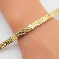 سوارة ذهب اللوف Limited عيار 18 وزن 12.55 جرام بتص...