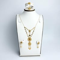 طقم ذهب بمخنق عيار 21 وزن 16.4 جرام