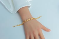 سوارة ذهب وردات الفان كليف عيار 21 وزن 7.2 جرام