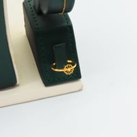 طقم ذهب الوردات ناعم لبس يومي عيار 21 وزن 5.18 جرا...