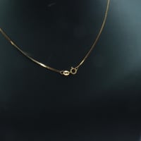 عقد ذهب الفلات الرفيع عيار 18 وزن 1.5 جرام