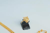 طقم ذهب التايقر عيار 21 وزن 19.6 جرام