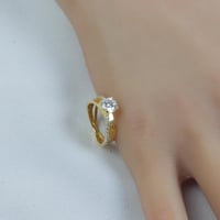 خاتم ذهب عيار 18 تصميم اللوف الألماسي وزن 2.7 جرام...