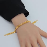 اسوارة ذهب عيار 21 وزن 9.23 جرام