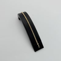 سوارة جنزير ذهب عيار 18 وزن 3.7 جرام