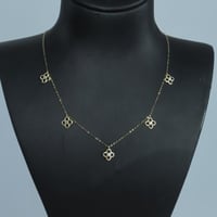 تشوكر ذهب الفان كليف تصميم الماس عيار 18 وزن 1.15...