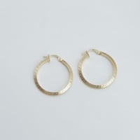 اجمل حلق ذهب عيار 18 ايطالي بنقش فرزاتشي وزن 1.32...